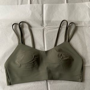 Lululemon Like a Cloud Bra